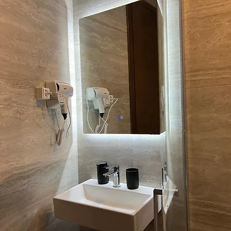 아파트 Villa Central 크리크베니카