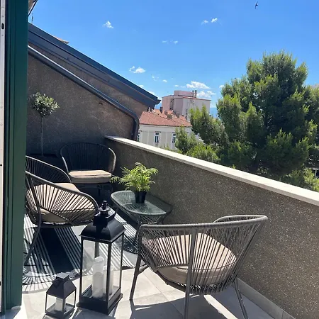 Villa Central Apartmán